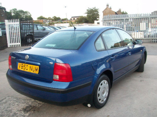 2000 volkswagen passat 1.8 20v s 3