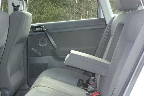 2003 volkswagen polo fsi se silver 1400cc interior 2