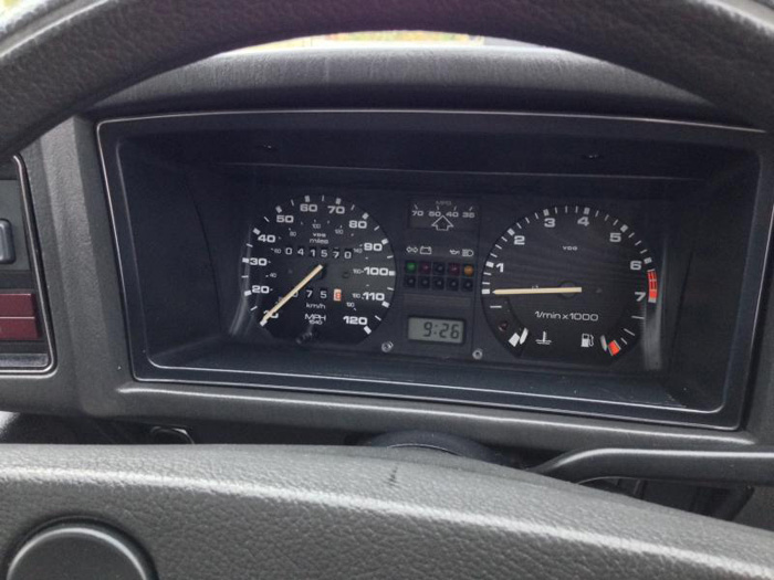 1982 Volkswagen Scirocco 1.6 GL Dashboard Gauges