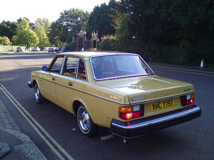 1979 volvo 244 dl auto yellow 2