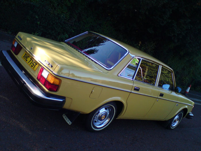 1979 volvo 244 dl auto yellow 5