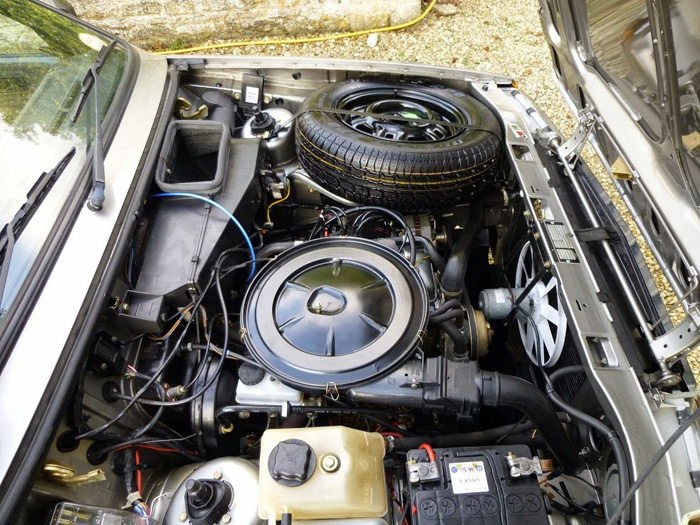 1991 Volvo 340 LE Engine Bay 1