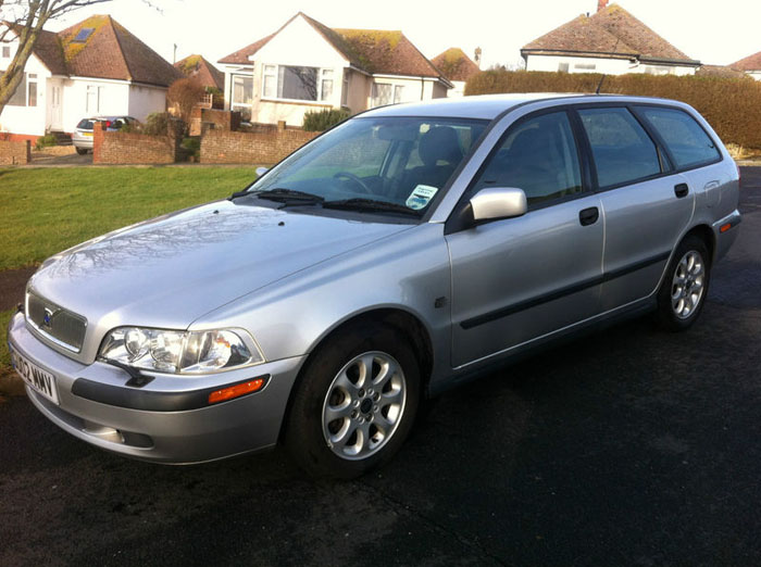 2002 volvo v40 s 1.8 petrol estate 2