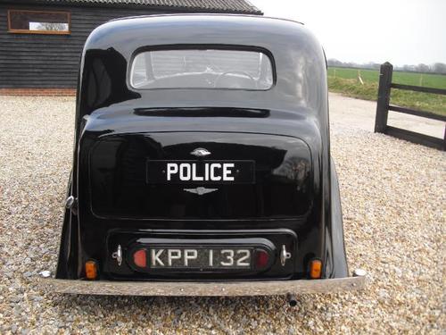 1947 wolseley 12 48 saloon ex police car back