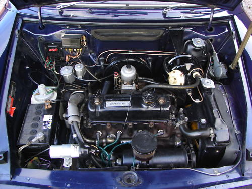 1972 wolseley 18.85 engine bay