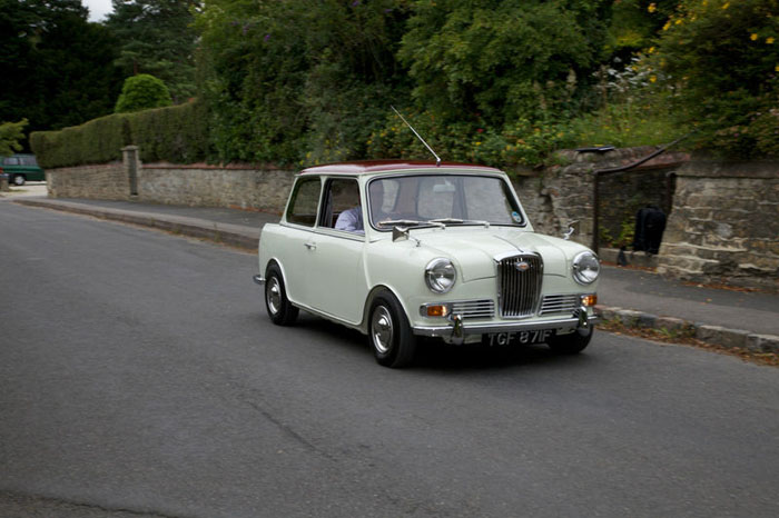 1968 wolseley hornet mk3 show winning concourse condition car 2