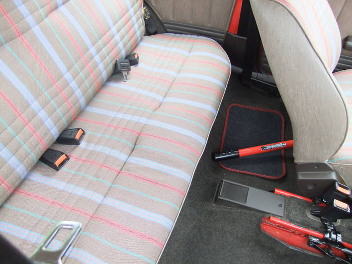 1991 fiat uno 45 fire red 999cc interior 3