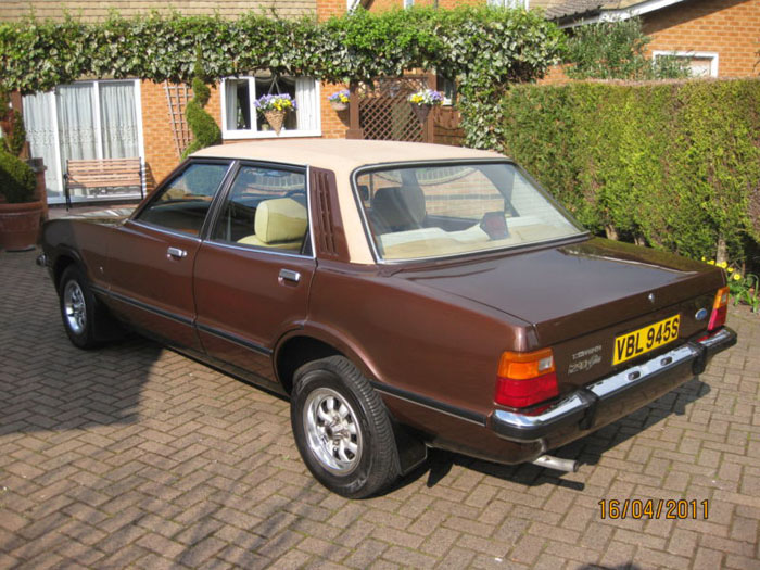 Ford cortina mk iv ghia #7