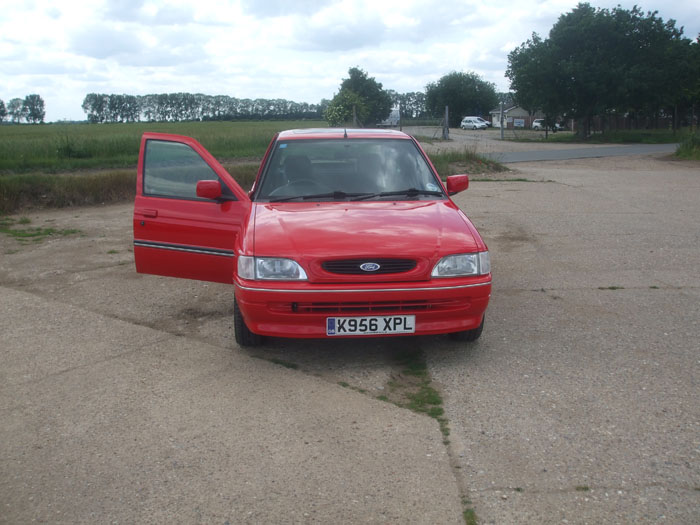 1993 Ford Escort Mk5 1.6 Zetec Ghia 5