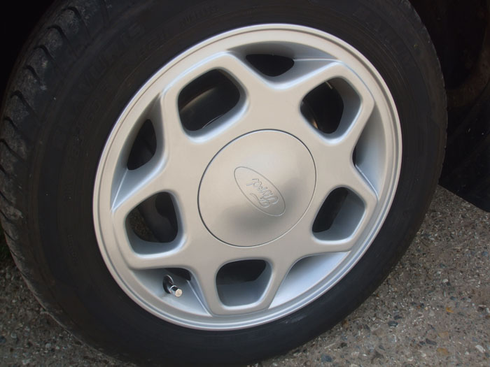 1993 Ford Escort Mk5 1.6 Zetec Ghia Wheel