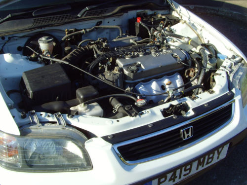1997 honda civic 1.4i automatic engine bay