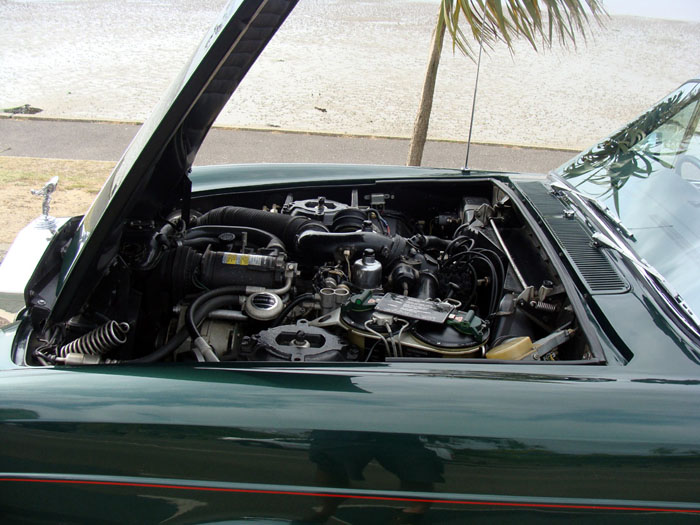 1982 rolls royce corniche series ii convertible rhd engine bay